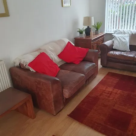 Quiet House 8 Mins From Nec/Airport Villa Marston Green Exterior photo